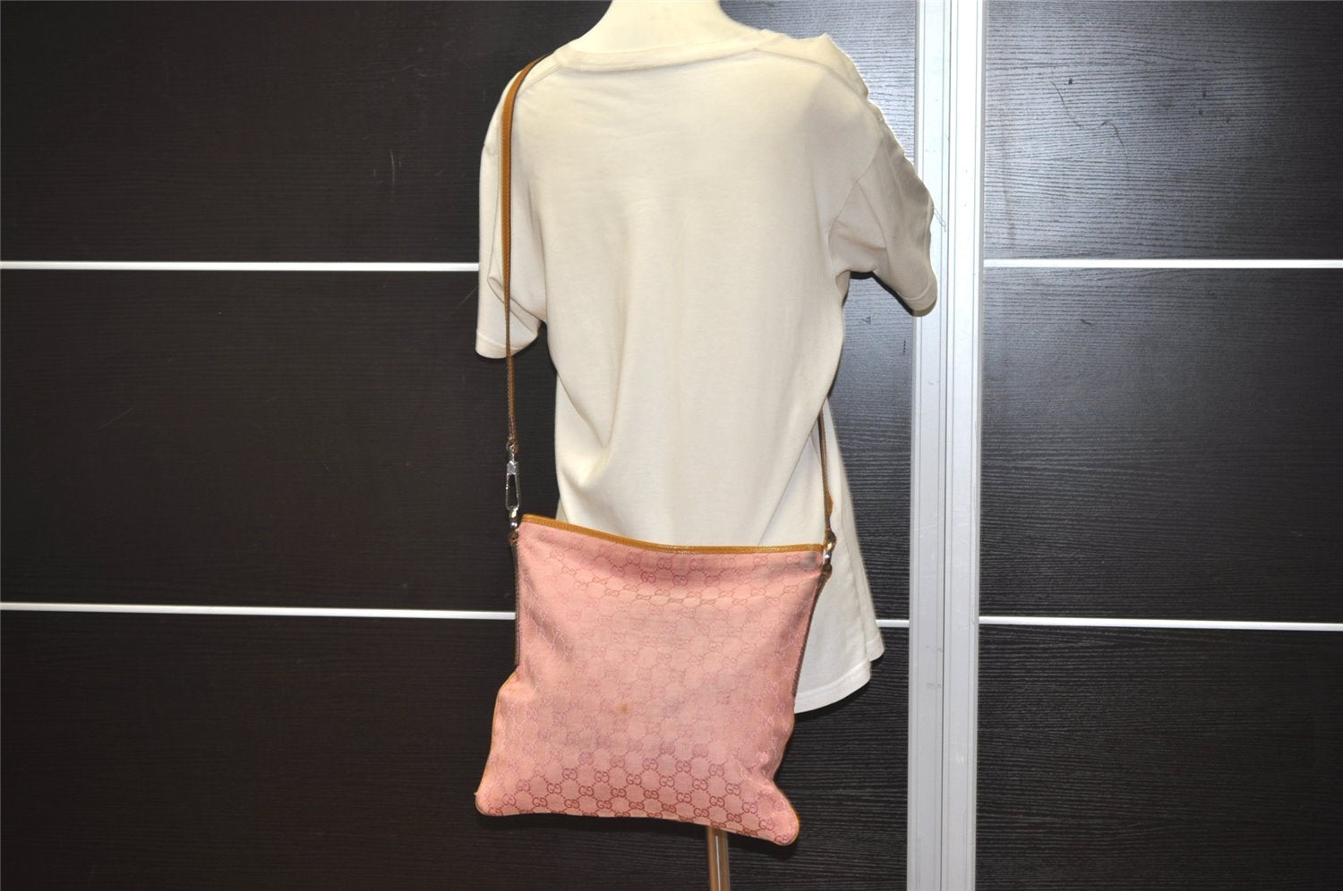 Authentic GUCCI Shoulder Cross Body Bag GG Canvas Leather 113013 Pink 3077J