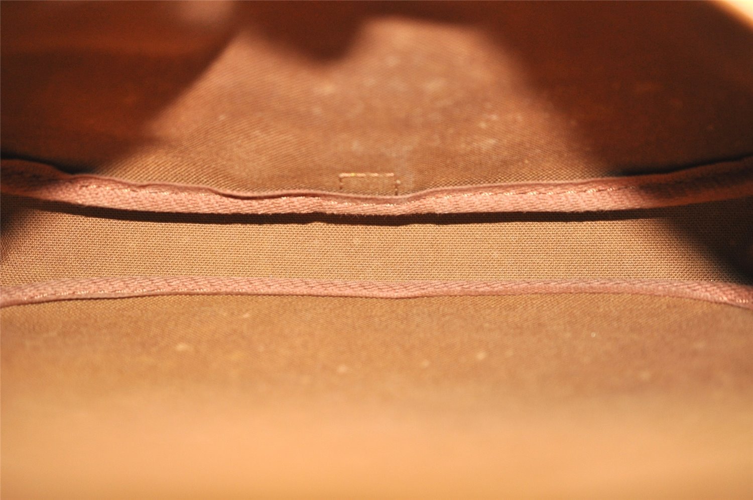 Authentic Louis Vuitton Monogram Saumur 30 Shoulder Cross Bag M42256 LV 3079J