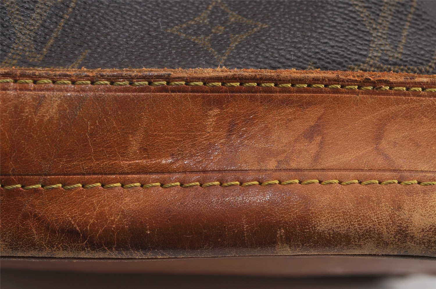 Authentic Louis Vuitton Monogram Noe Shoulder Drawstring Bag M42224 LV 3081J