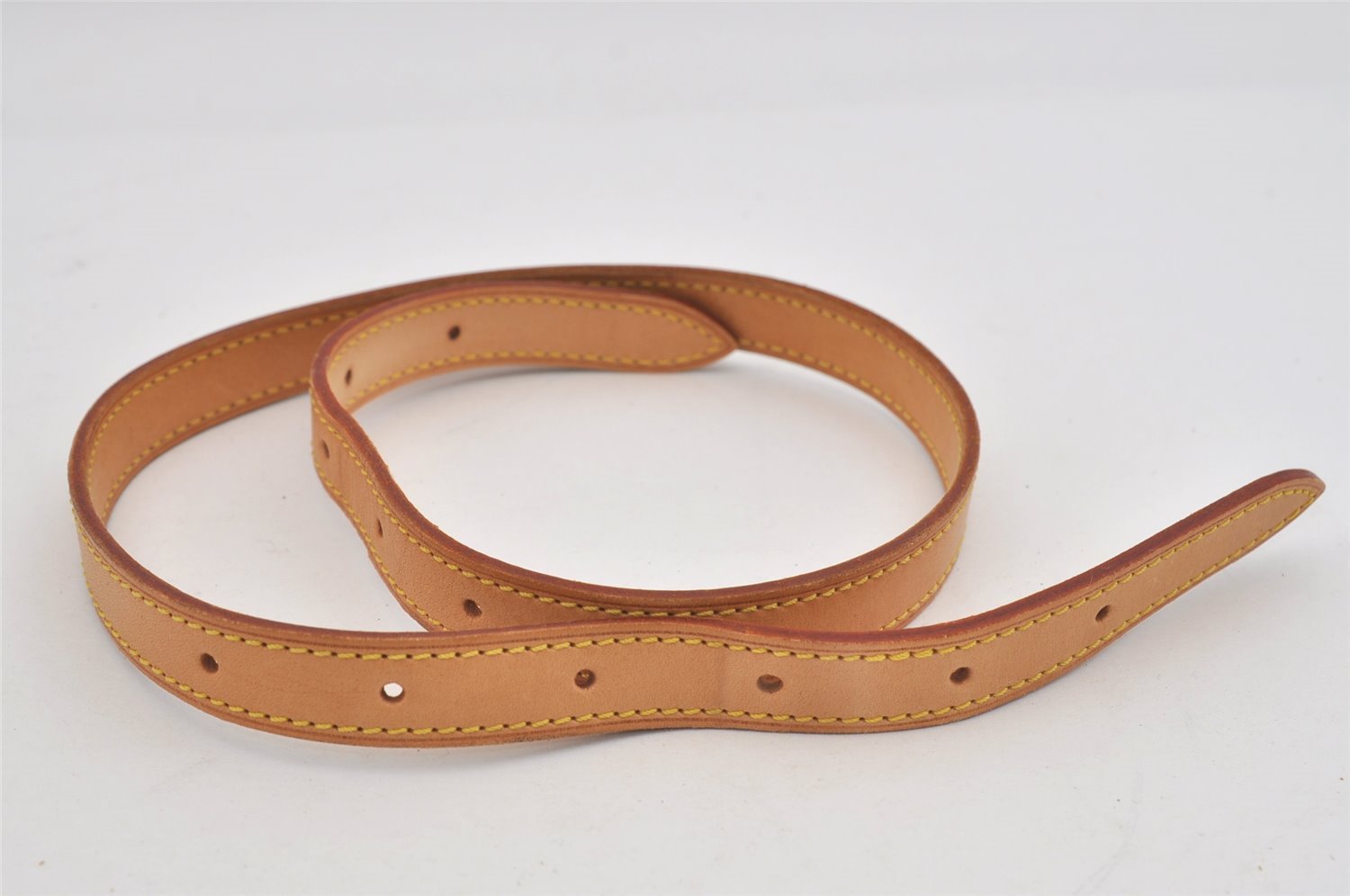 Authentic Louis Vuitton Leather Shoulder Strap For Bucket GM 31.9