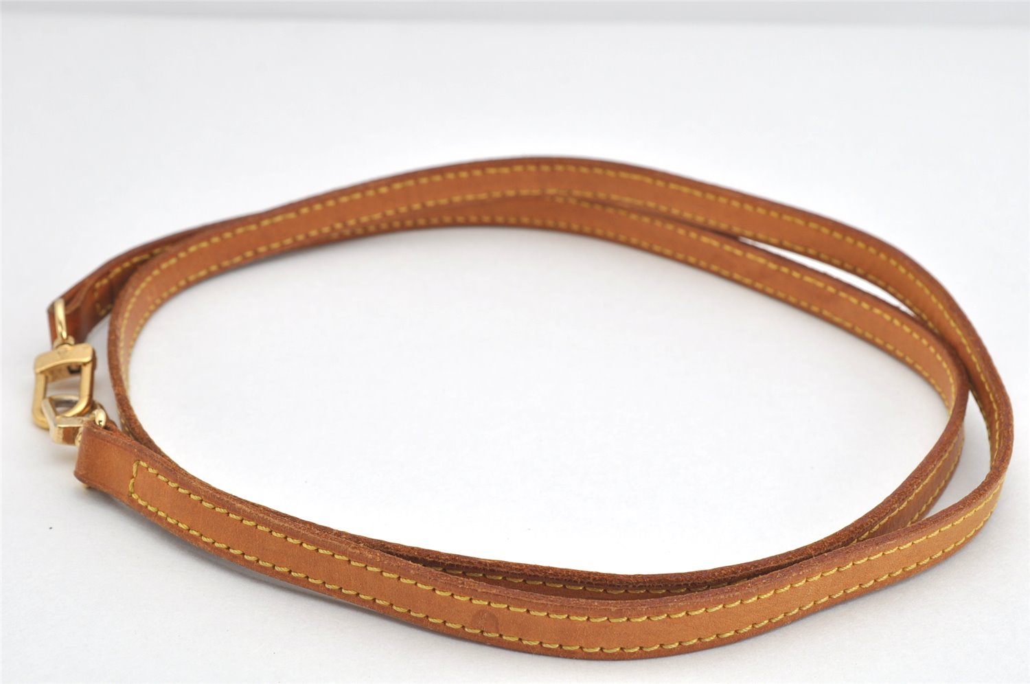 Authentic Louis Vuitton Leather Shoulder Strap Beige 46.9