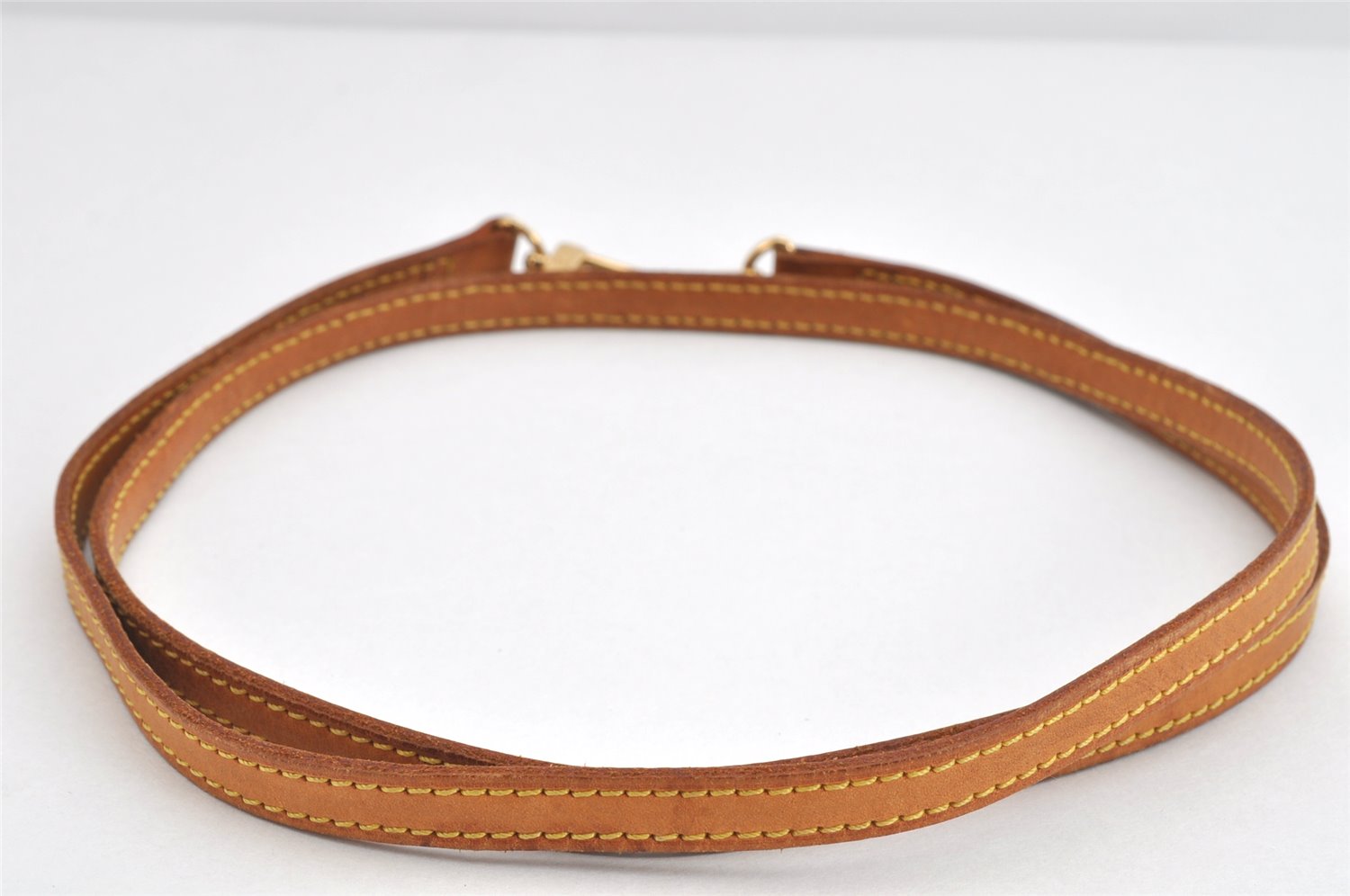 Authentic Louis Vuitton Leather Shoulder Strap Beige 46.9