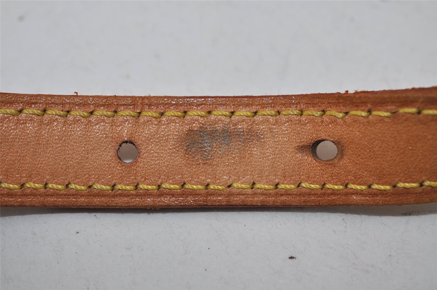 Authentic Louis Vuitton Leather Shoulder Strap For Bucket PM 27.6