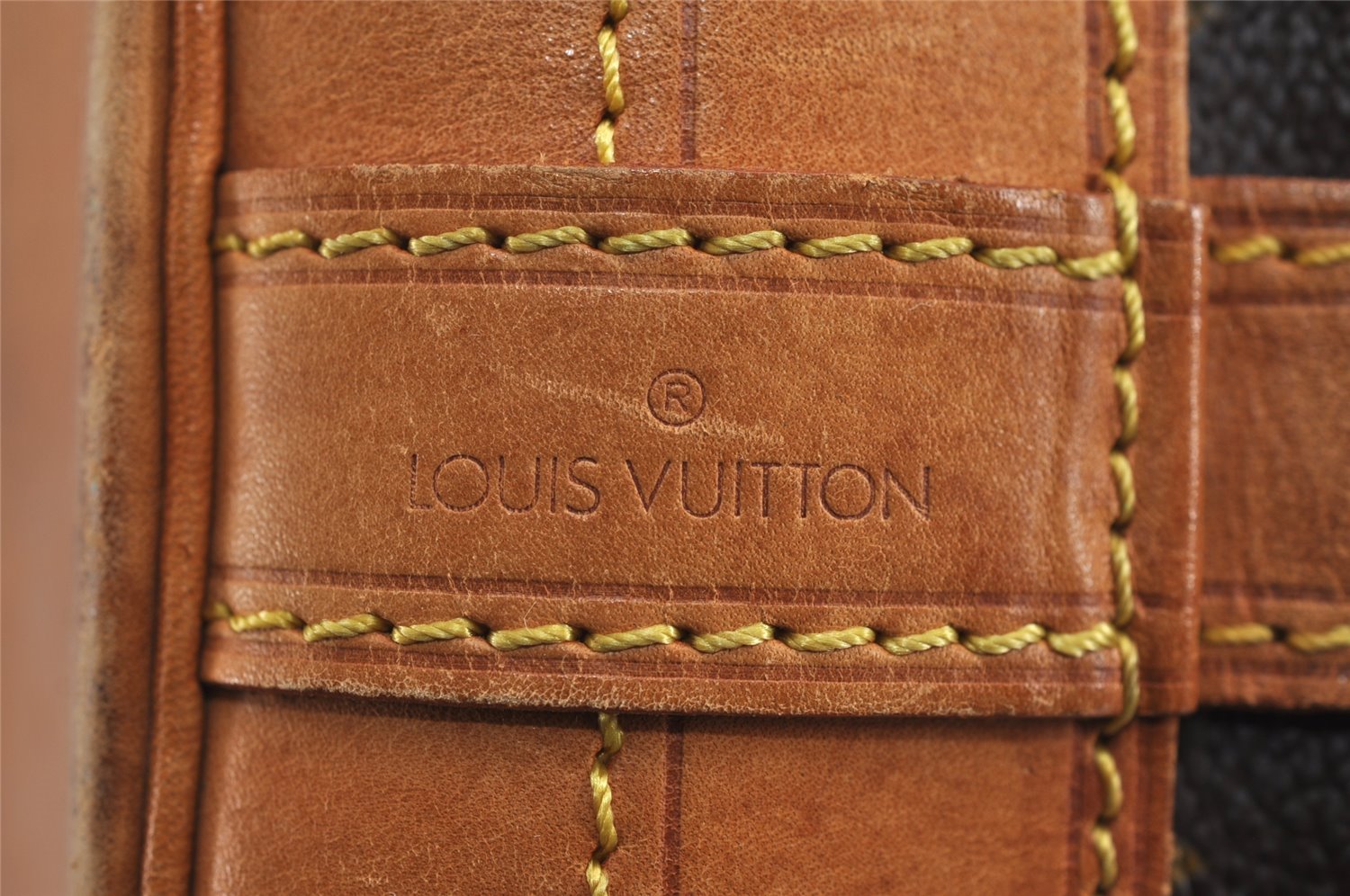 Authentic Louis Vuitton Monogram Noe Shoulder Drawstring Bag M42224 LV 3085J