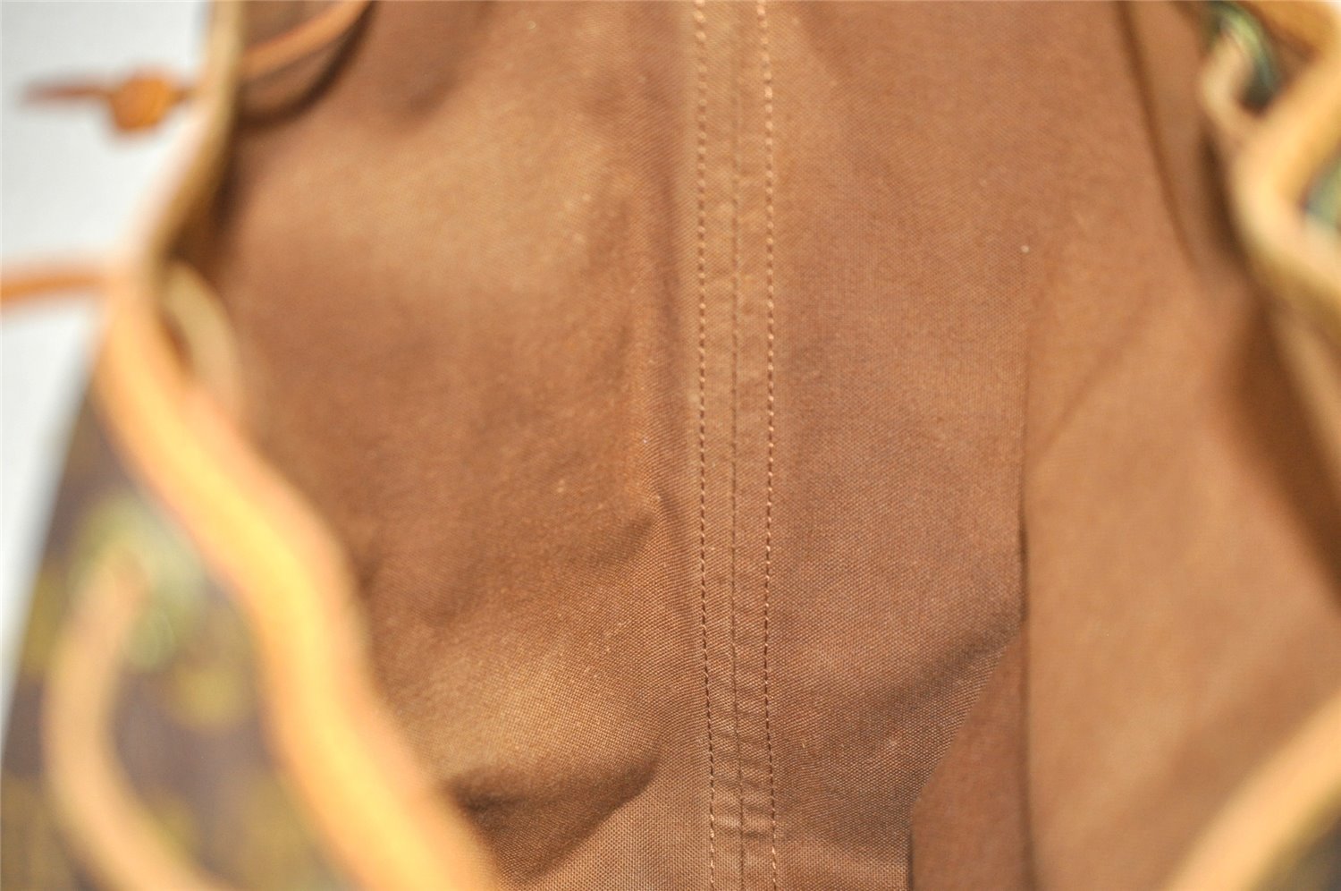 Authentic Louis Vuitton Monogram Noe Shoulder Drawstring Bag M42224 LV 3085J