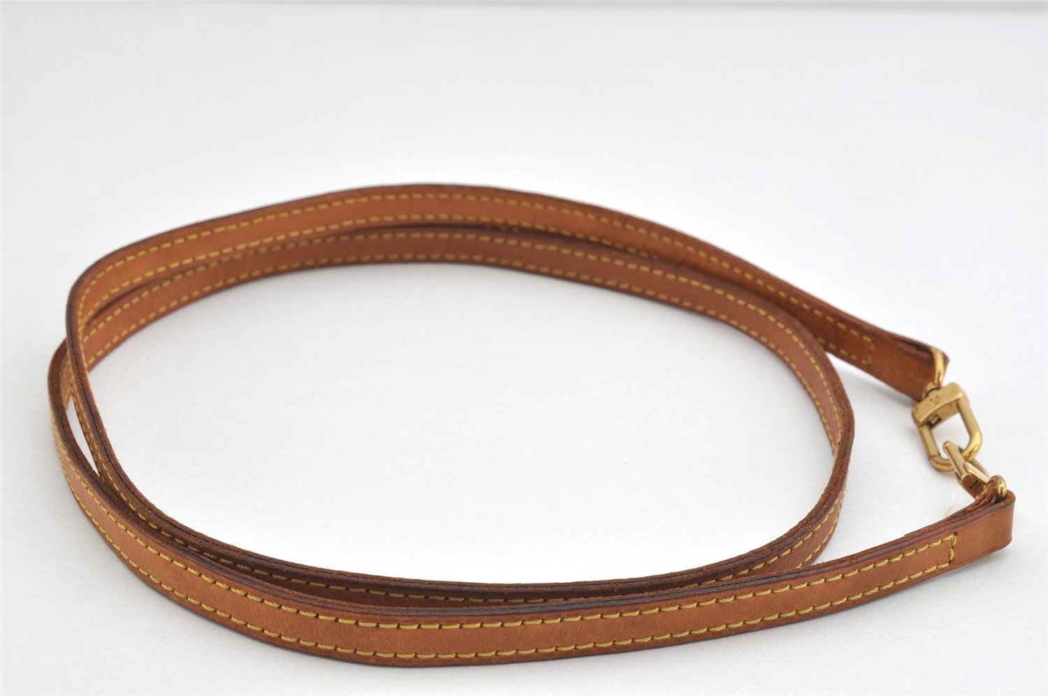 Authentic Louis Vuitton Leather Shoulder Strap Beige 45.7