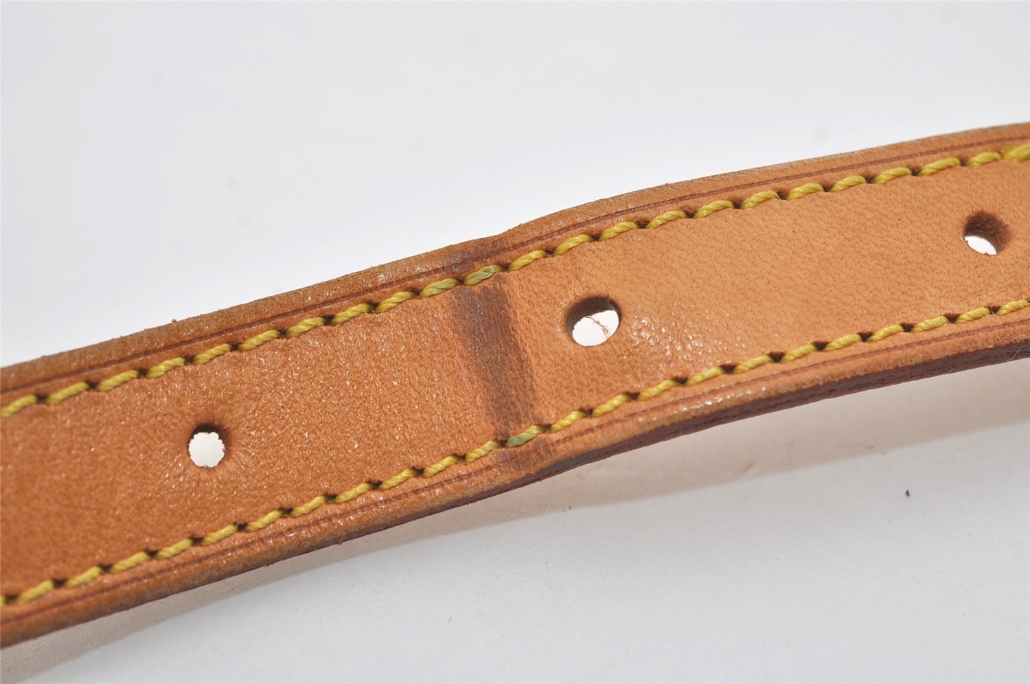 Authentic Louis Vuitton Leather Shoulder Strap For Bucket GM 31.9