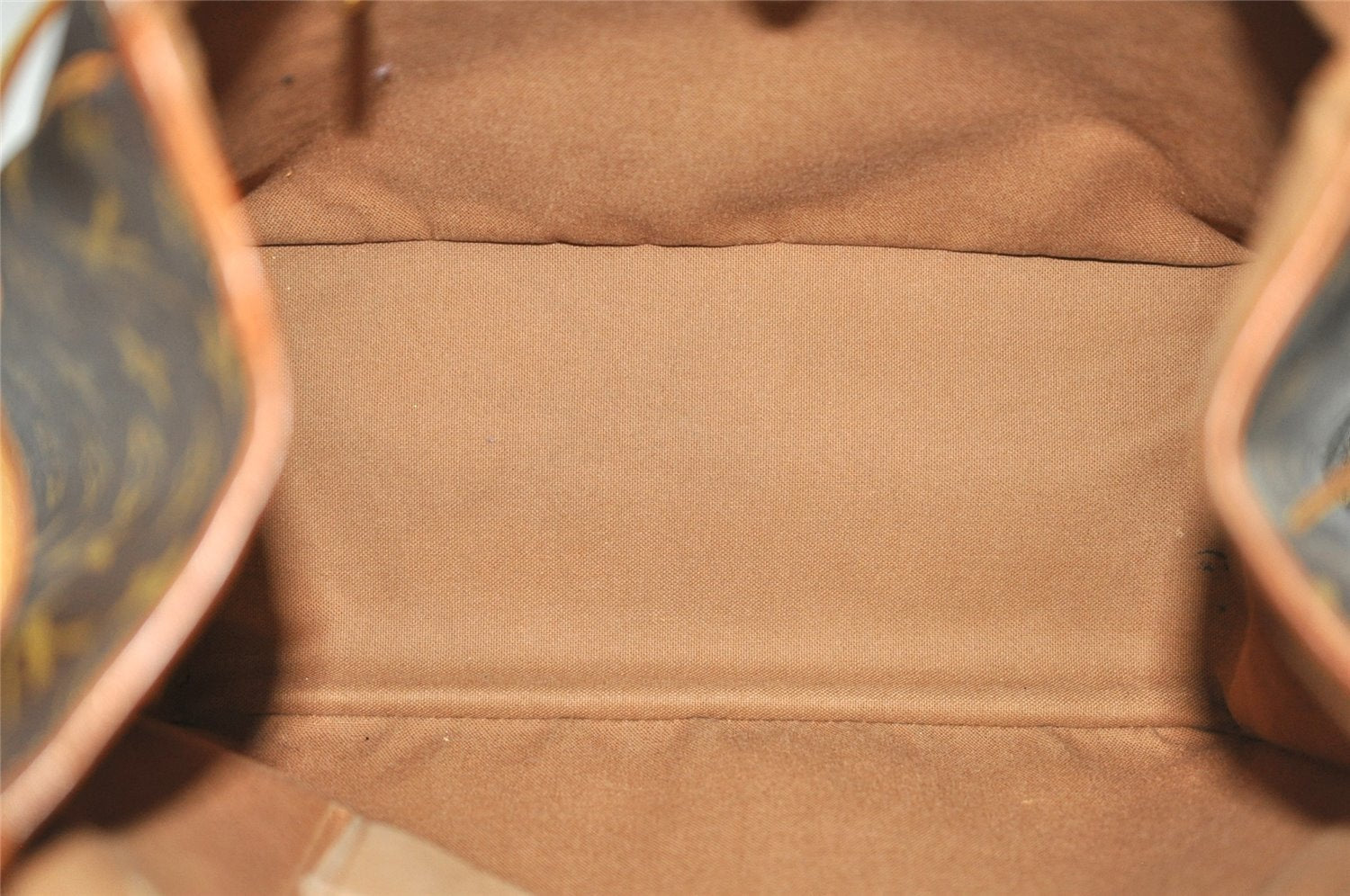 Authentic Louis Vuitton Monogram Batignolles Vertical Tote Bag M51153 LV 3087J