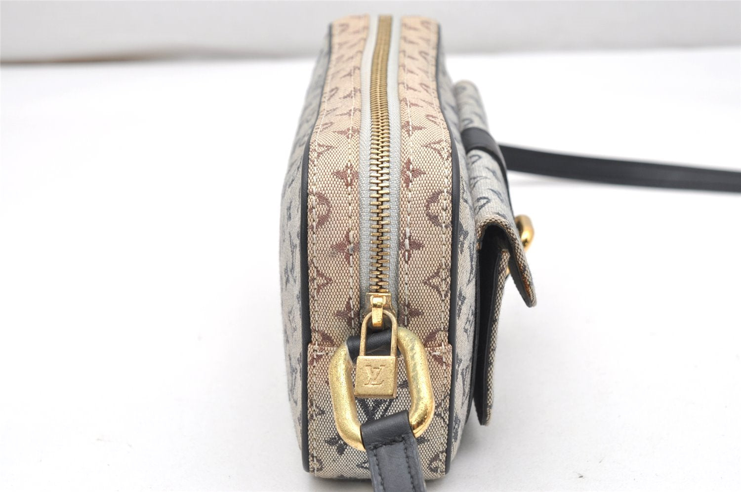 Auth Louis Vuitton Monogram Mini Juliet MM Shoulder Bag M92217 Blue Junk 3090K