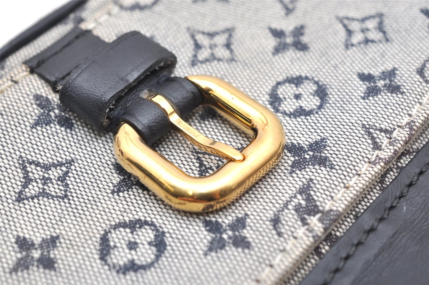 Auth Louis Vuitton Monogram Mini Juliet MM Shoulder Bag M92217 Blue Junk 3090K