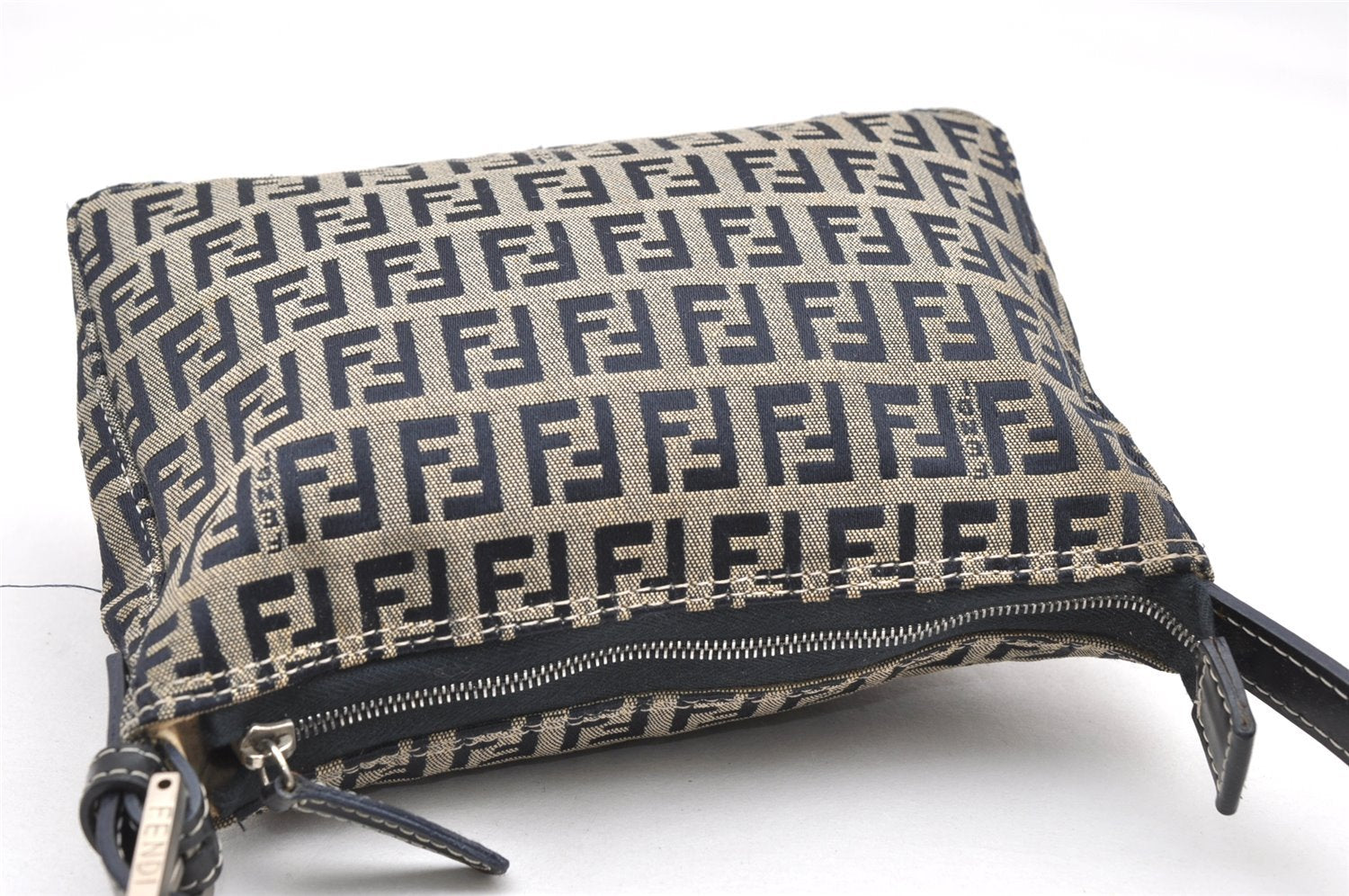 Authentic FENDI Zucchino Shoulder Hand Bag Purse Canvas Leather Navy Junk 3095K