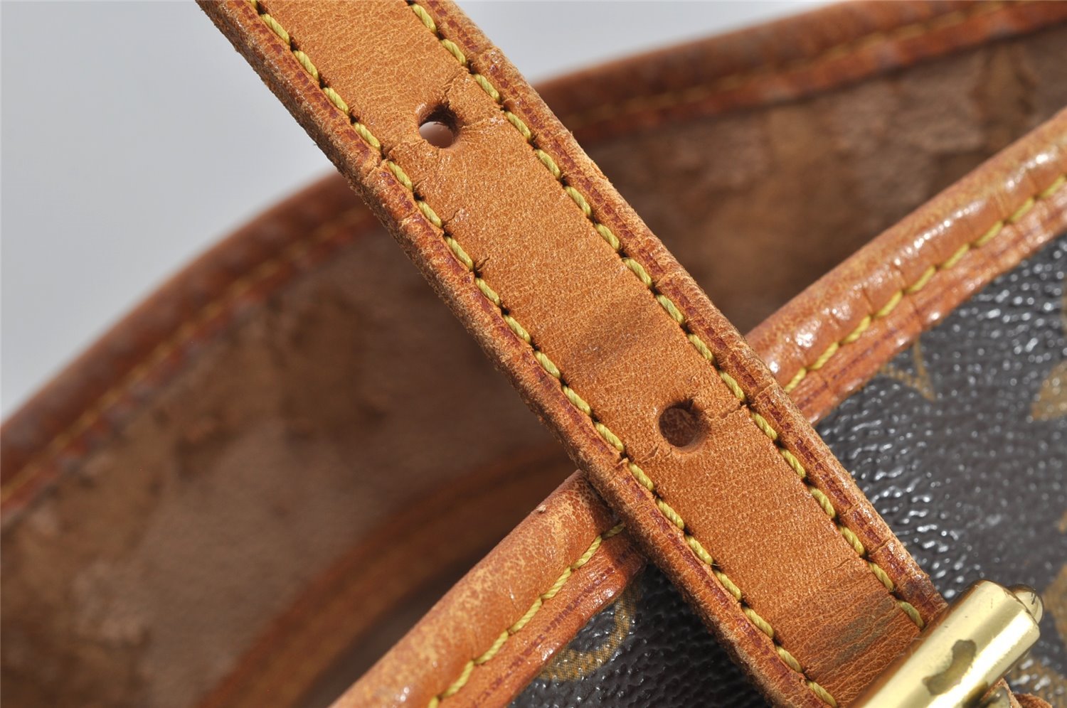 Authentic Louis Vuitton Monogram Bucket PM Shoulder Tote Bag M42238 Junk 3096K