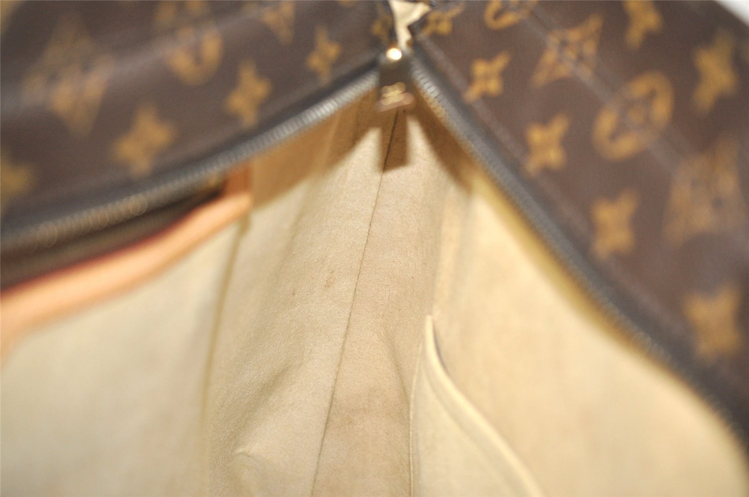 Authentic Louis Vuitton Monogram Luco Shoulder Tote Bag M51155 LV 3101I