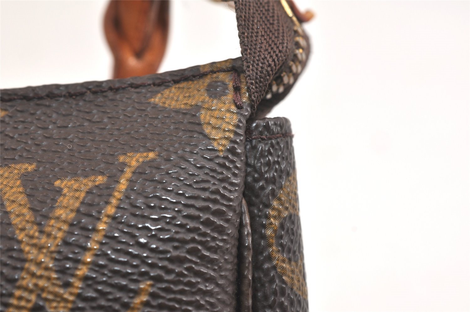 Authentic Louis Vuitton Monogram Pochette Accessoires Pouch M51980 LV 3102K