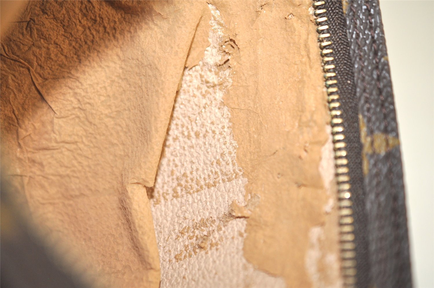 Authentic Louis Vuitton Monogram Pouch For Bucket GM LV Junk 3105K