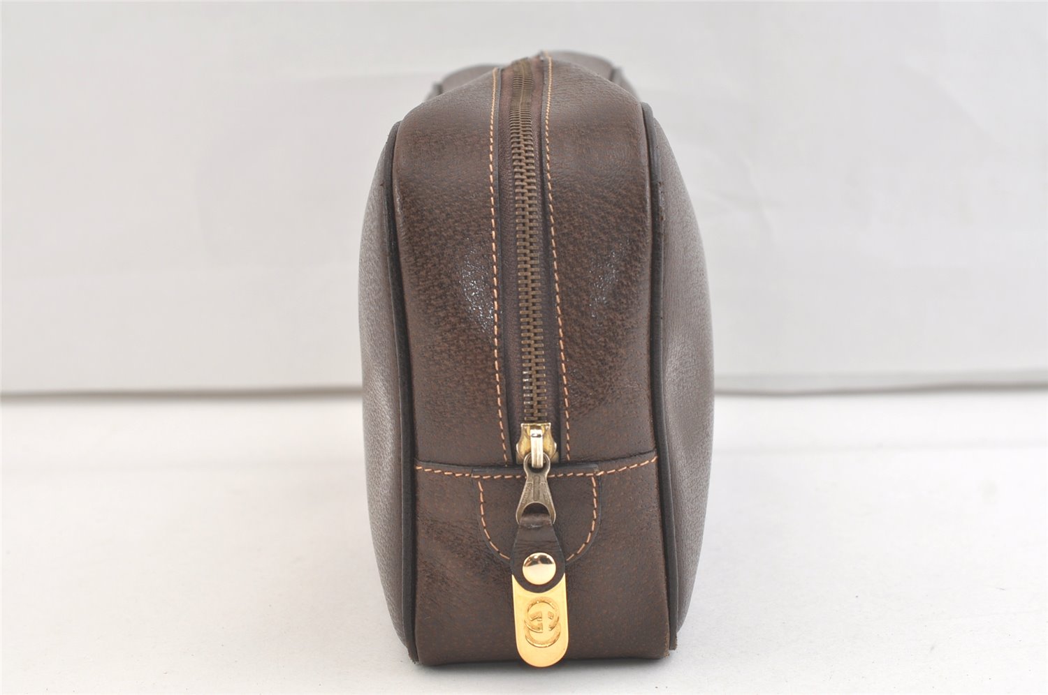 Authentic GUCCI Vintage Clutch Hand Bag Purse Leather Brown 3107K