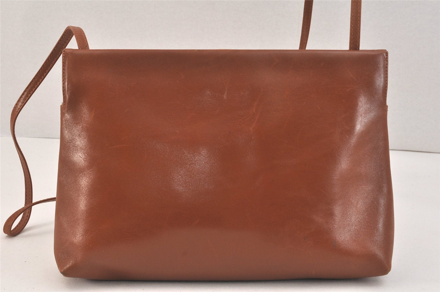 Authentic Salvatore Ferragamo Vara Shoulder Cross Bag Leather Brown SF 3108K