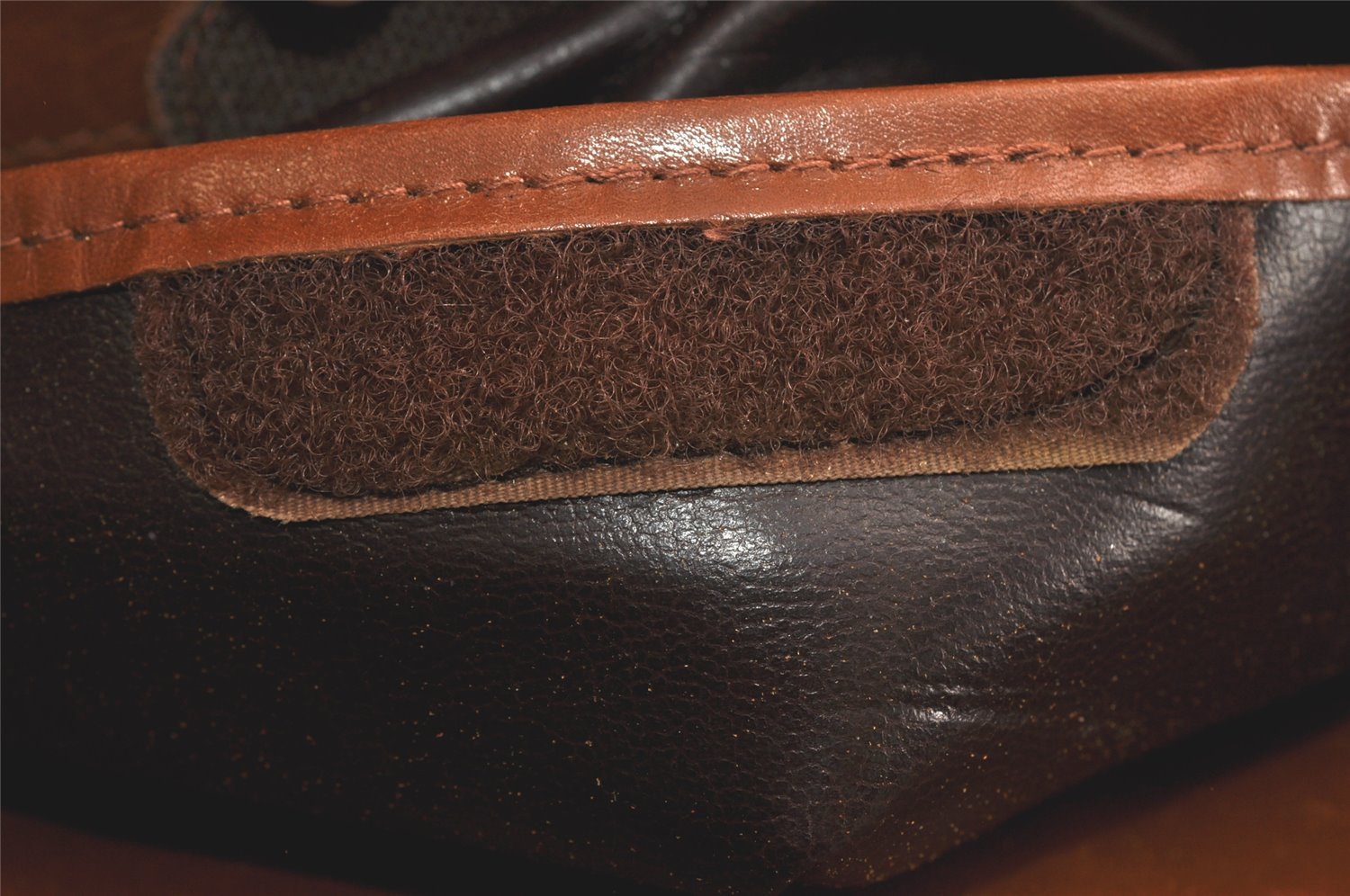 Authentic Salvatore Ferragamo Vara Shoulder Cross Bag Leather Brown SF 3108K