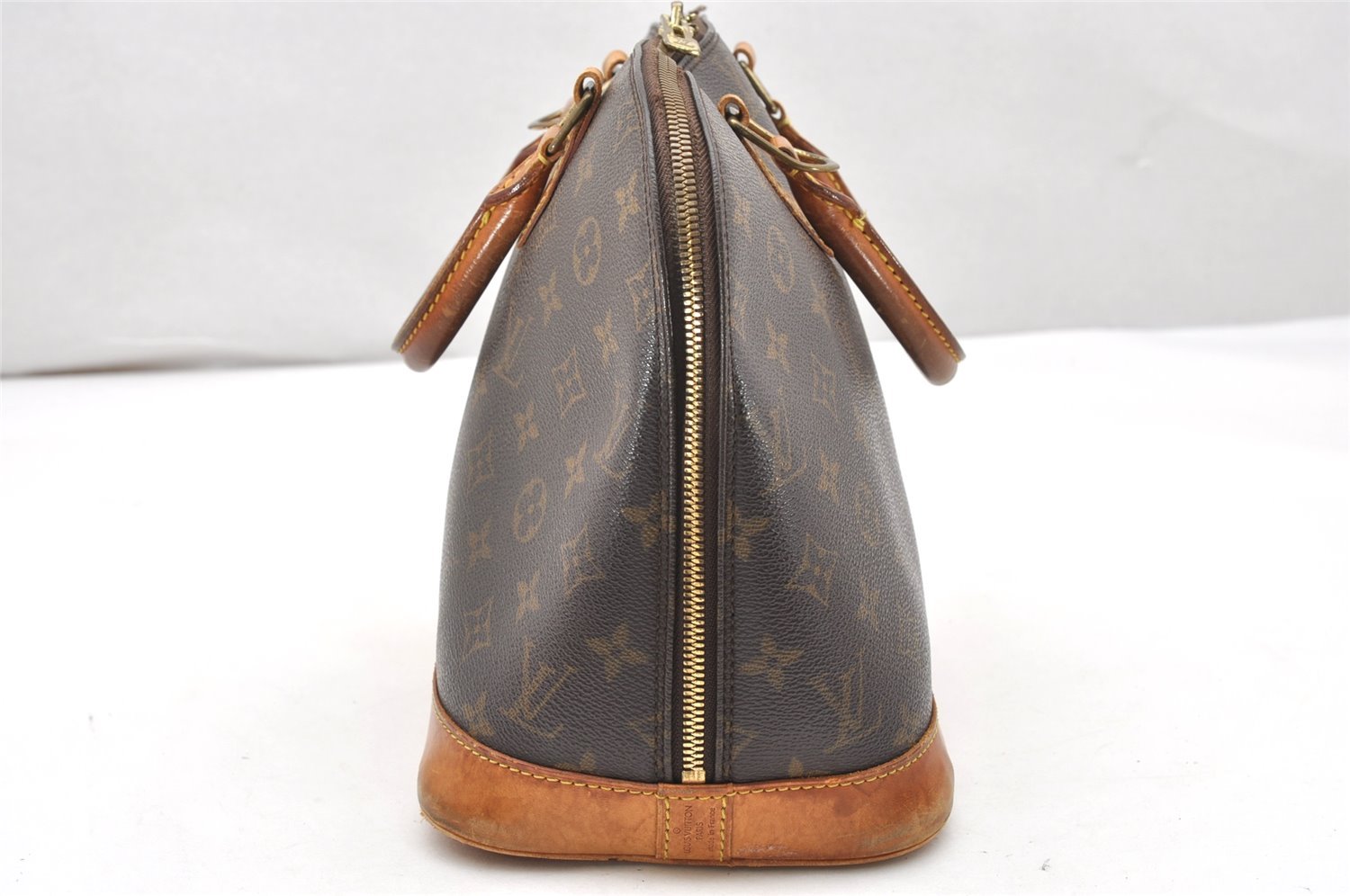 Authentic Louis Vuitton Monogram Alma Hand Bag Purse M51130 LV 3111K
