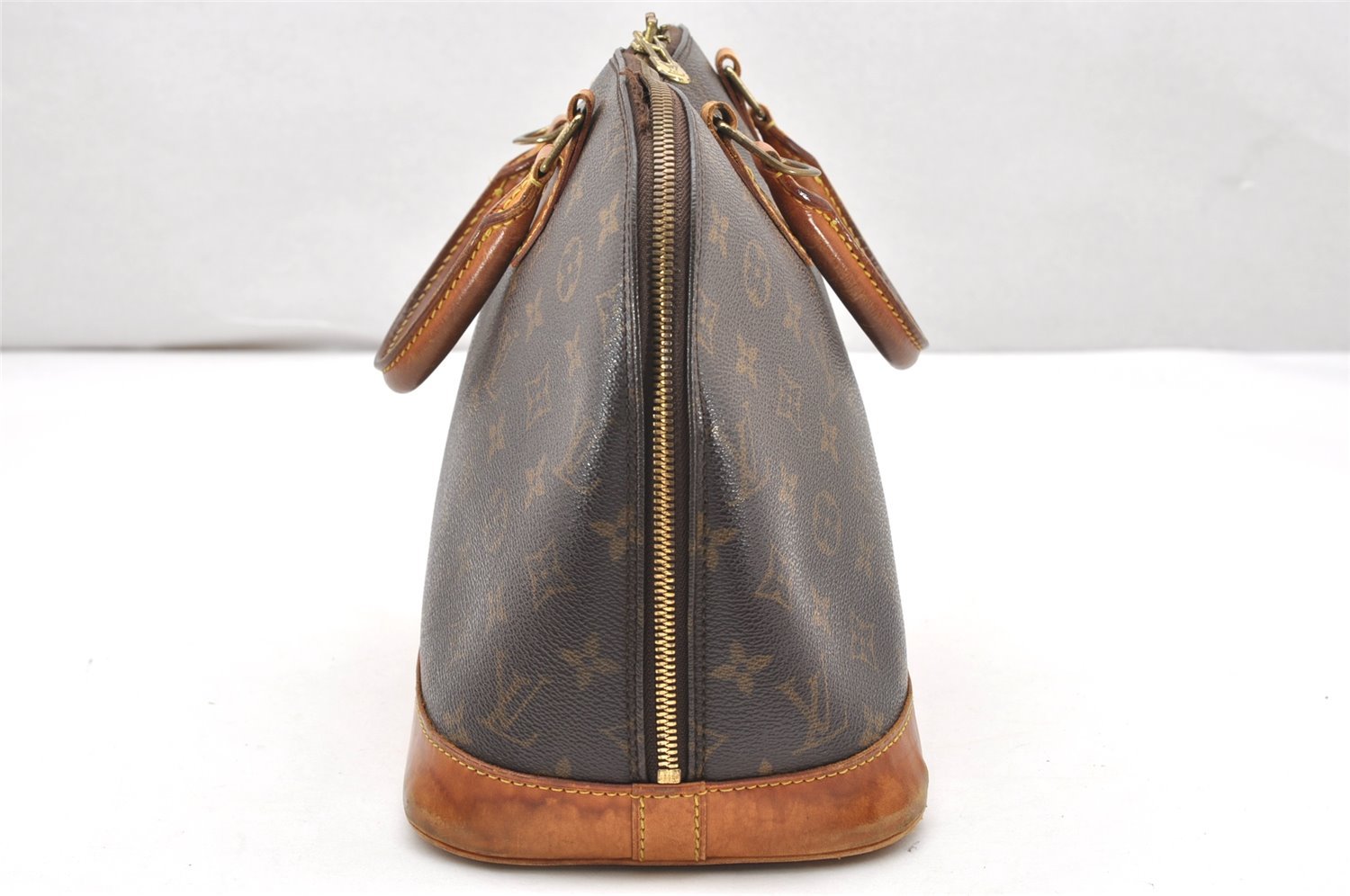 Authentic Louis Vuitton Monogram Alma Hand Bag Purse M51130 LV 3111K