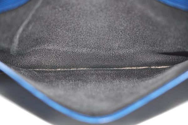 Authentic Louis Vuitton Epi Montaigne 27 Clutch Hand Bag Blue M52655 LV 3113I