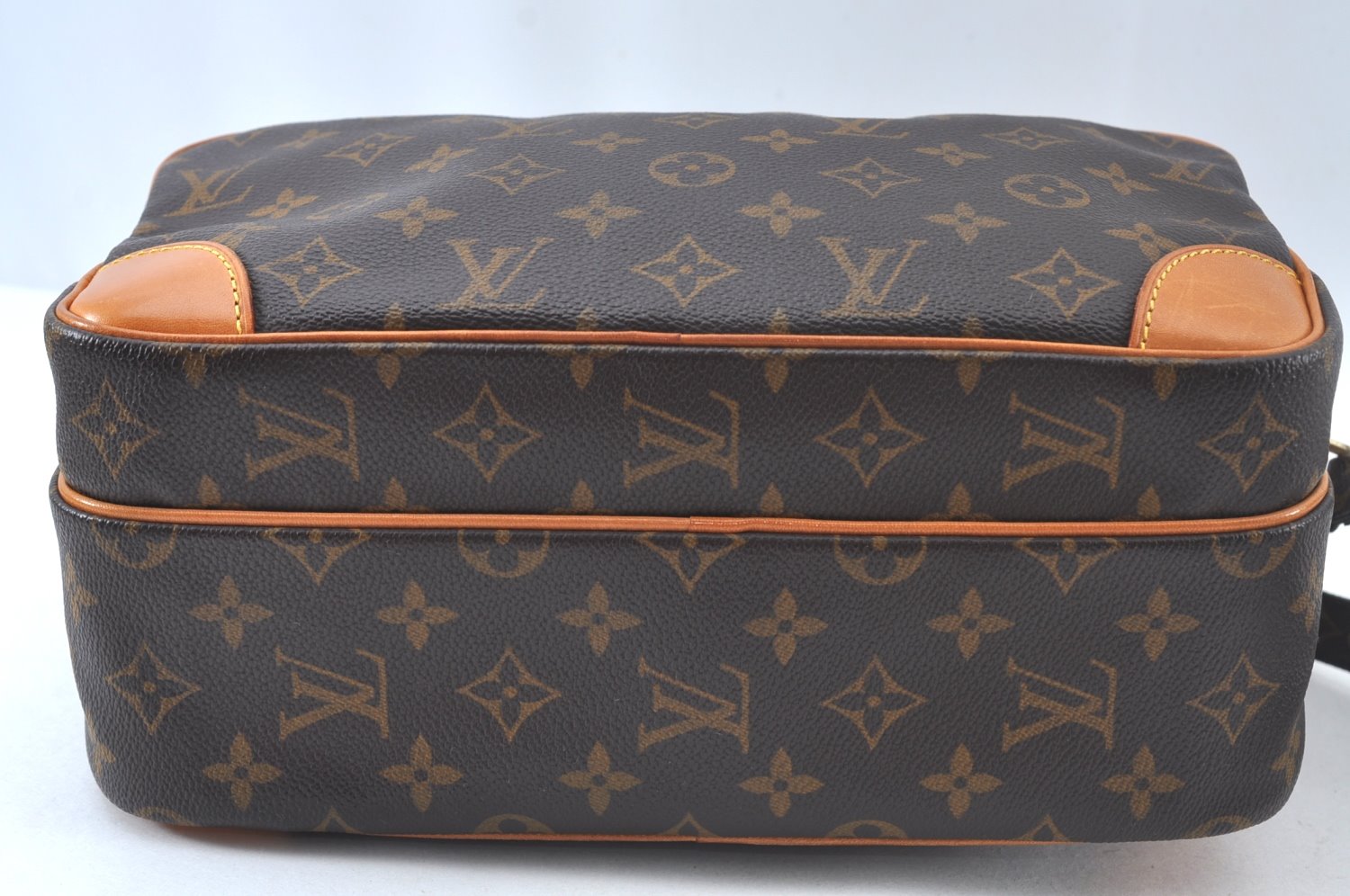Authentic Louis Vuitton Monogram Nile Shoulder Cross Body Bag M45244 LV 3114J