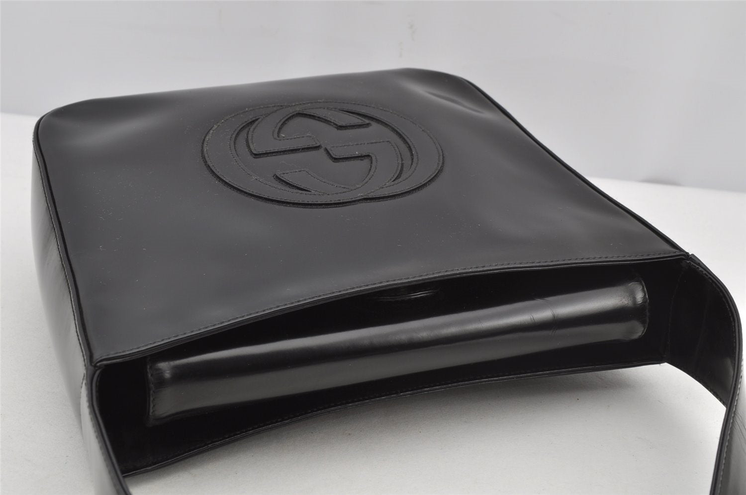 Authentic GUCCI Vintage Shoulder Hand Bag Purse Enamel Black Junk 3118J