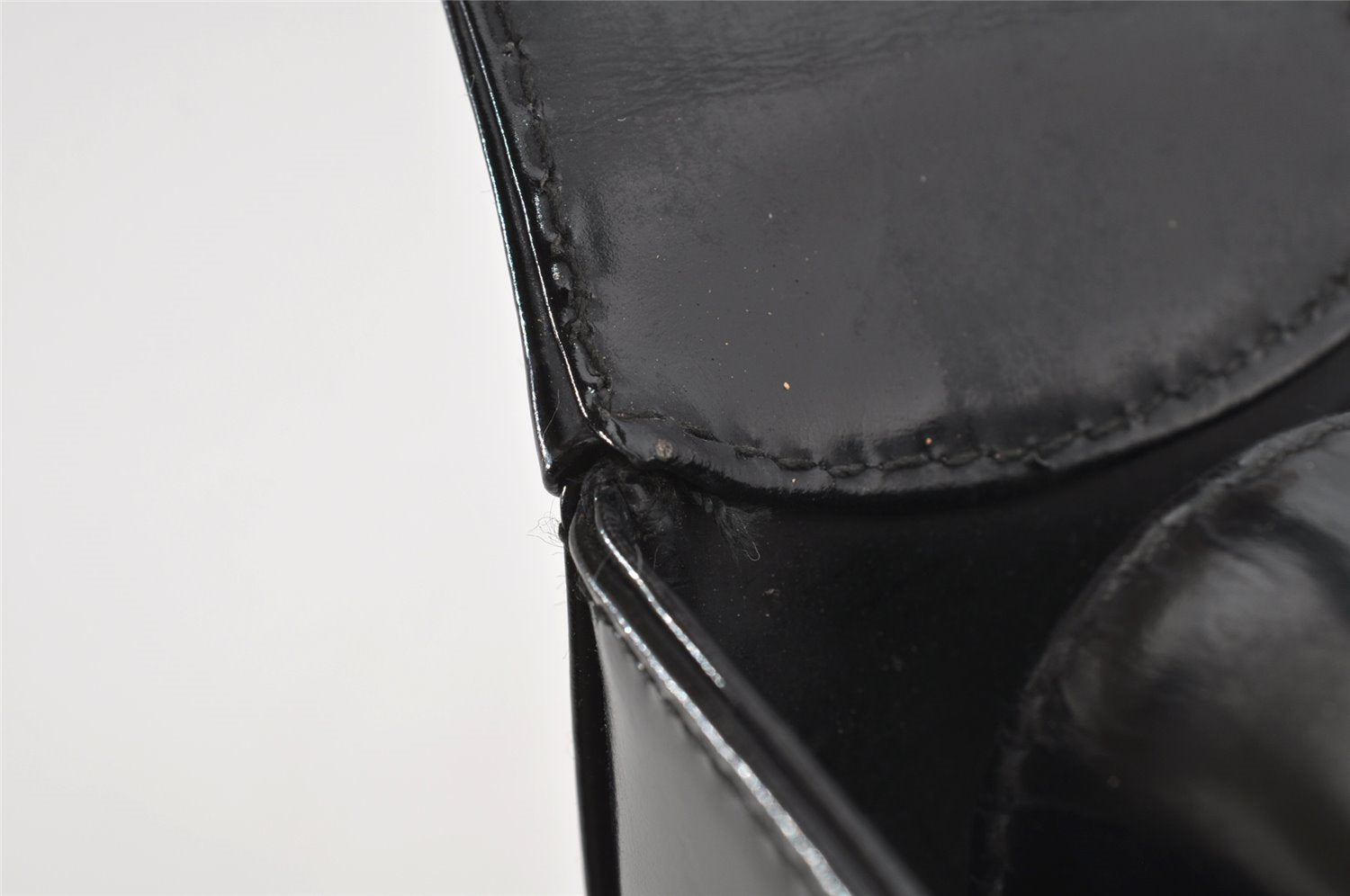 Authentic GUCCI Vintage Shoulder Hand Bag Purse Enamel Black Junk 3118J