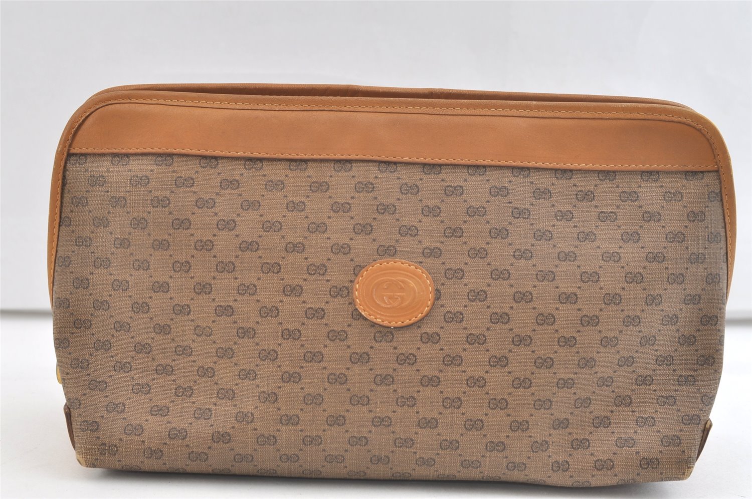 Authentic GUCCI Micro GG PVC Leather Clutch Hand Bag Purse Brown Junk 3119K