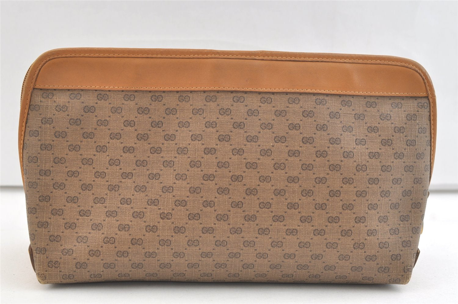 Authentic GUCCI Micro GG PVC Leather Clutch Hand Bag Purse Brown Junk 3119K