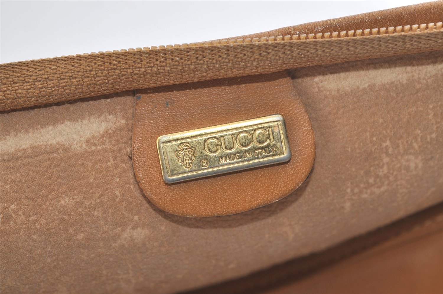 Authentic GUCCI Micro GG PVC Leather Clutch Hand Bag Purse Brown Junk 3119K