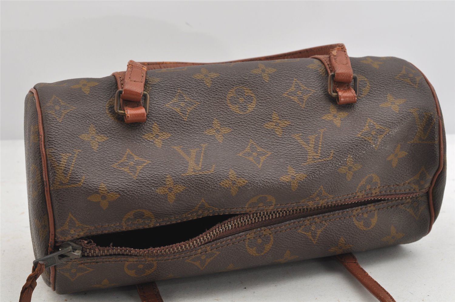 Authentic Louis Vuitton Monogram Papillon 26 Hand Bag Old Model LV Junk 3121K
