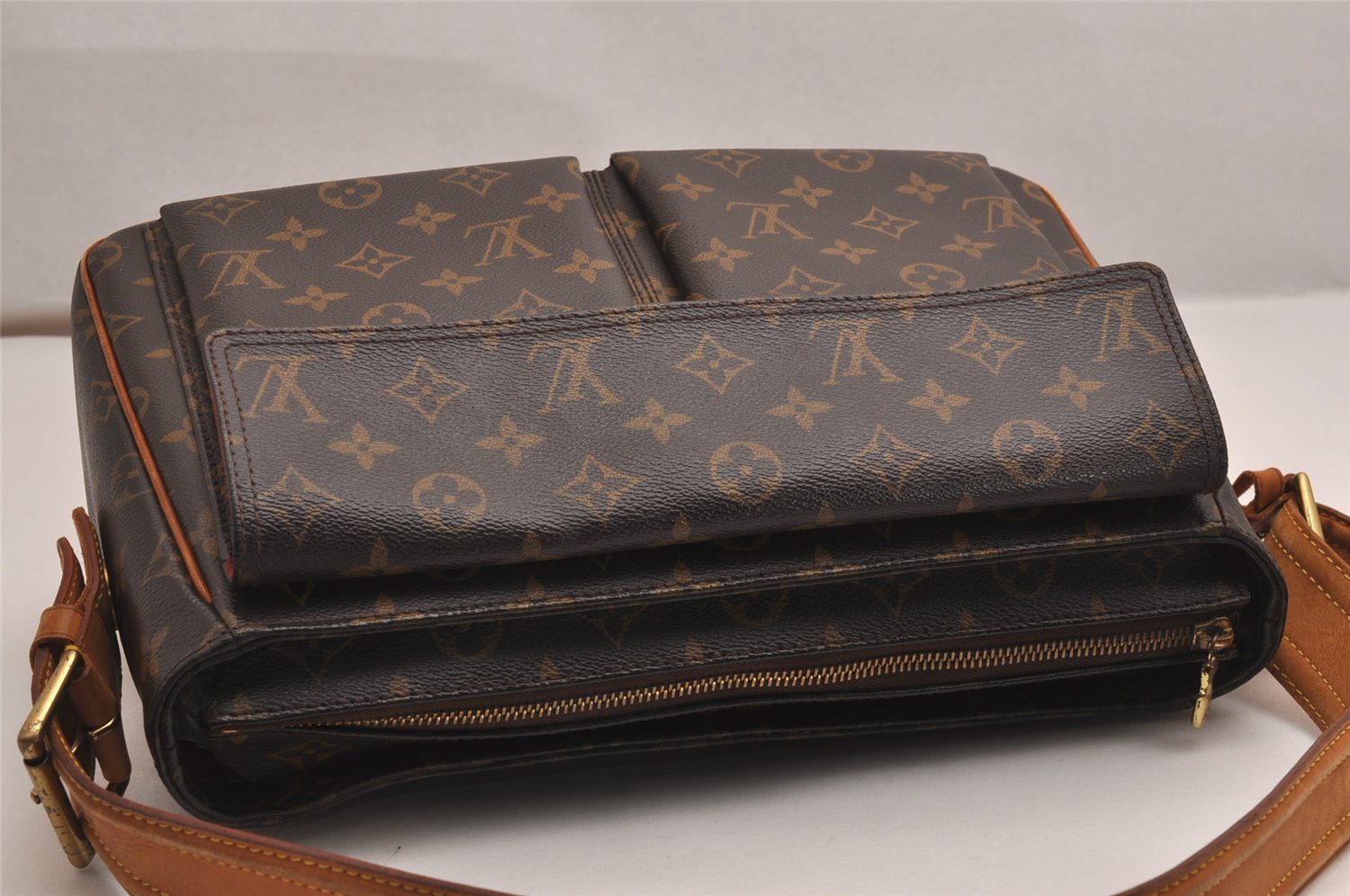 Authentic Louis Vuitton Monogram Viva Cite GM Shoulder Bag M51163 LV 3124J