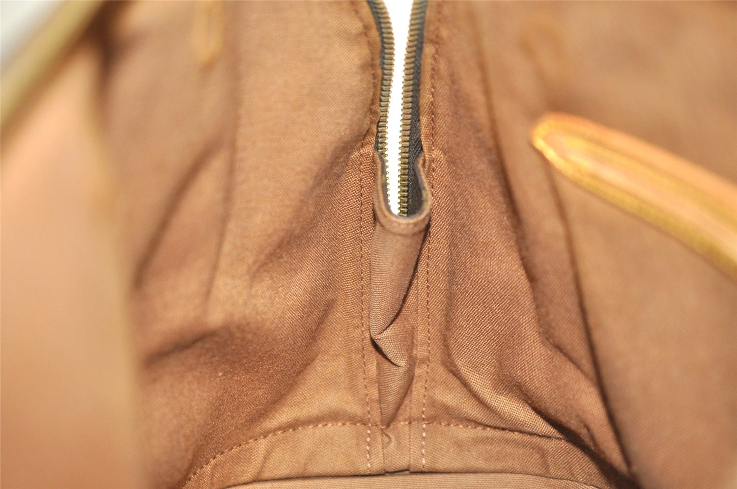 Authentic Louis Vuitton Monogram Alma Hand Bag Purse M51130 LV 3127J