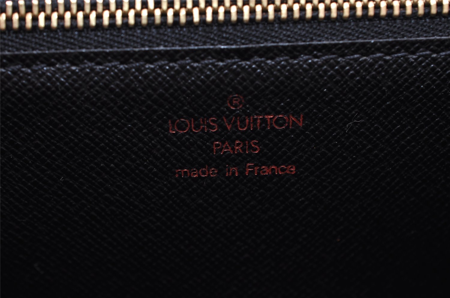 Authentic Louis Vuitton Epi Sellier Dragonne Clutch Bag Black M52612 LV 3130I
