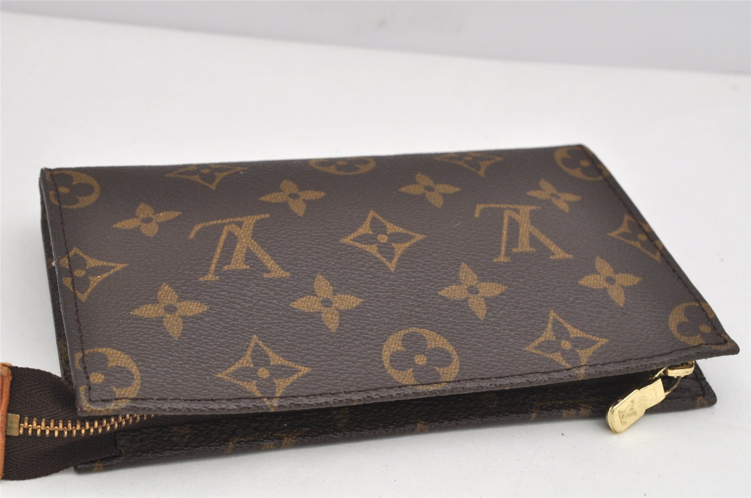 Authentic Louis Vuitton Monogram Pouch For Bucket PM LV Junk 3135K