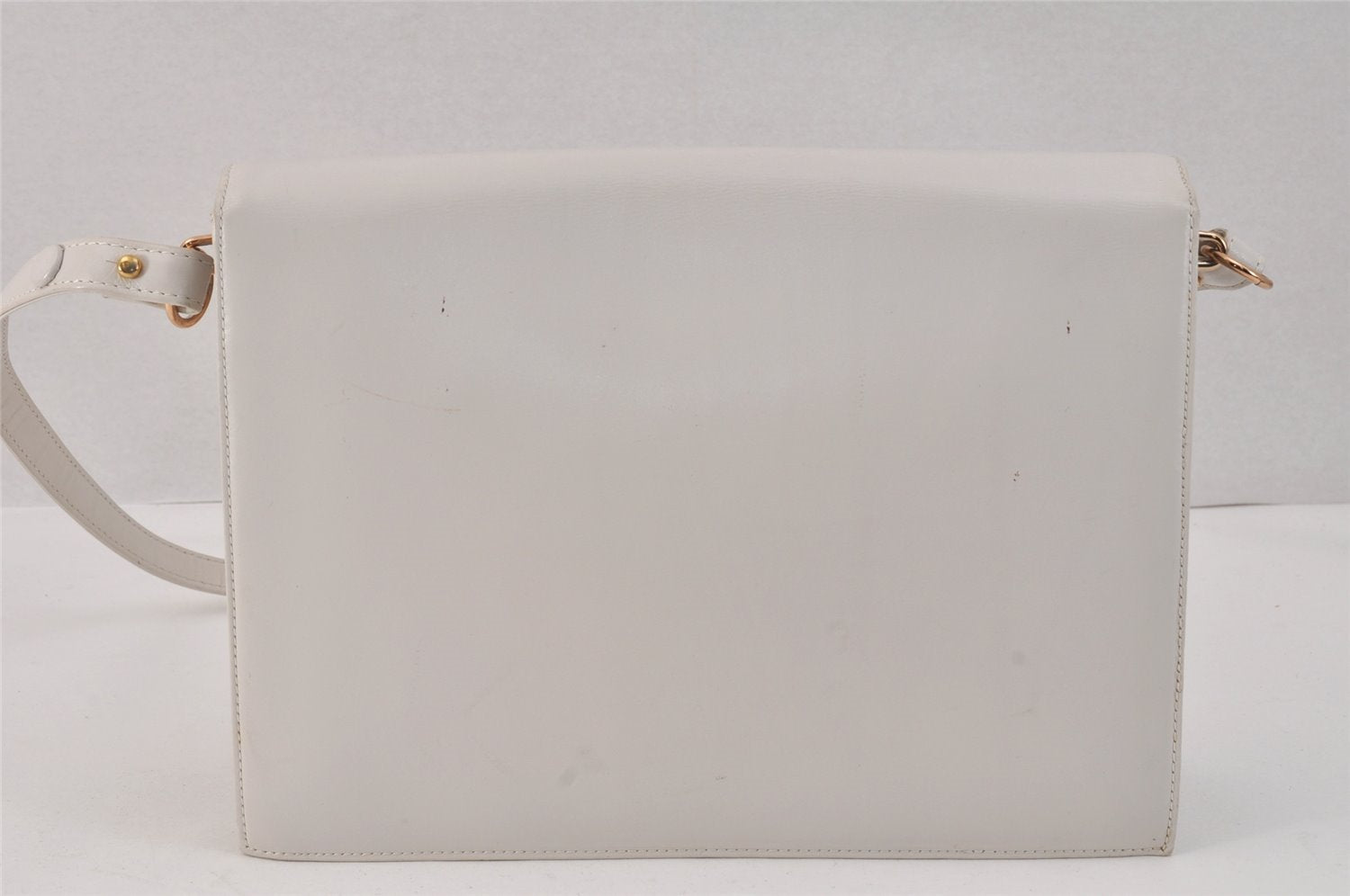 Authentic YVES SAINT LAURENT Shoulder Cross Body Bag Purse Leather White 3141K