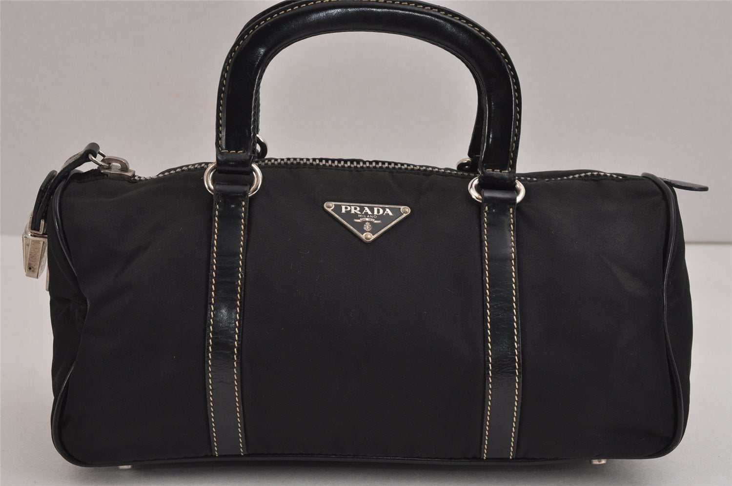 Authentic PRADA Vintage Nylon Tessuto Leather Hand Boston Bag Purse Black 3143J