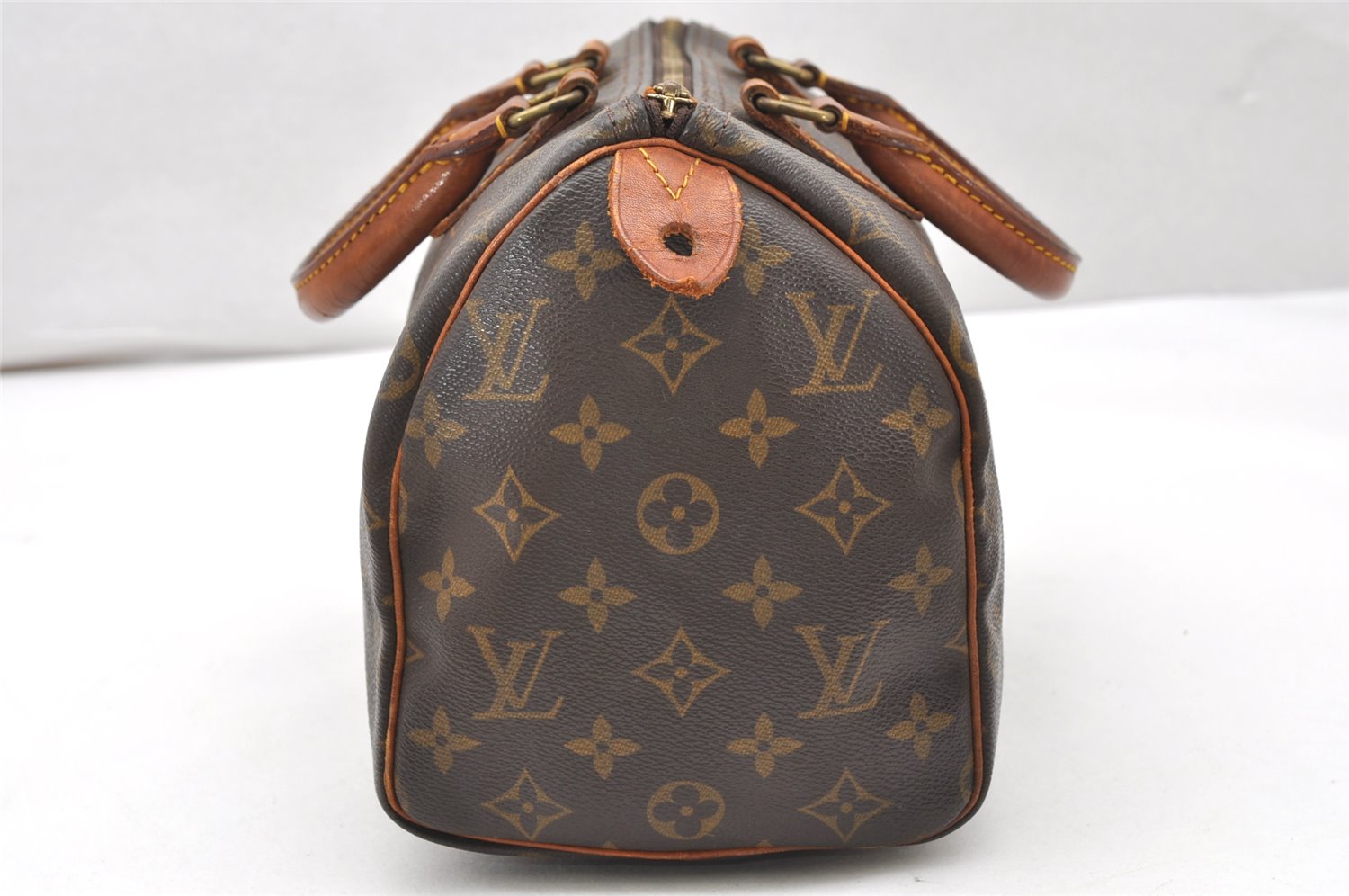 Authentic Louis Vuitton Monogram Speedy 25 Boston Hand Bag M41528 LV 3146K