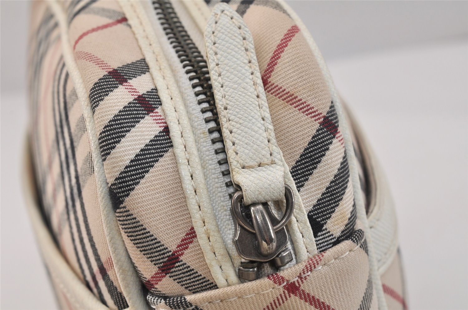 Authentic BURBERRY Nova Check Shoulder Cross Bag Canvas Leather Beige 3148K