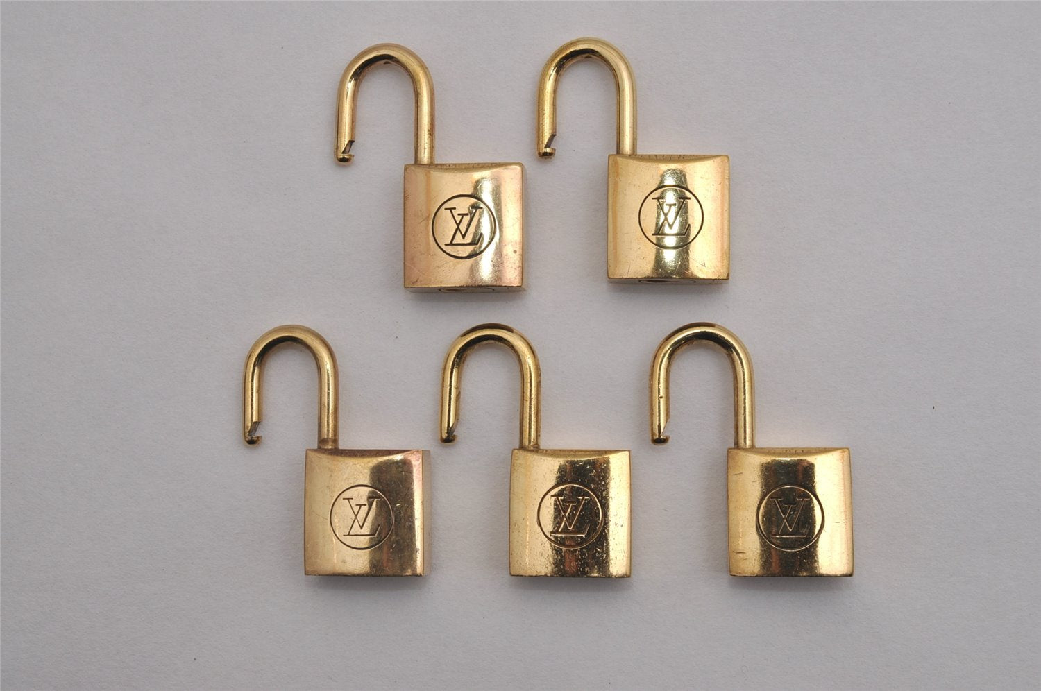 Authentic Louis Vuitton Padlock 10Set Old Model LV 3149J