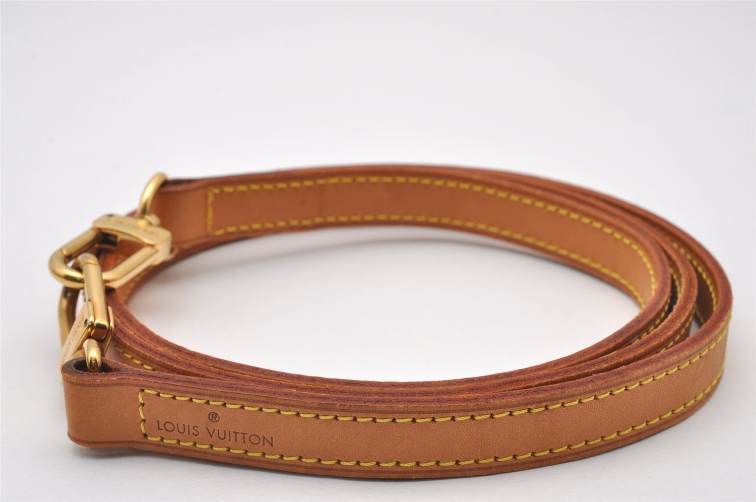 Authentic Louis Vuitton Leather Shoulder Strap Beige 47.2