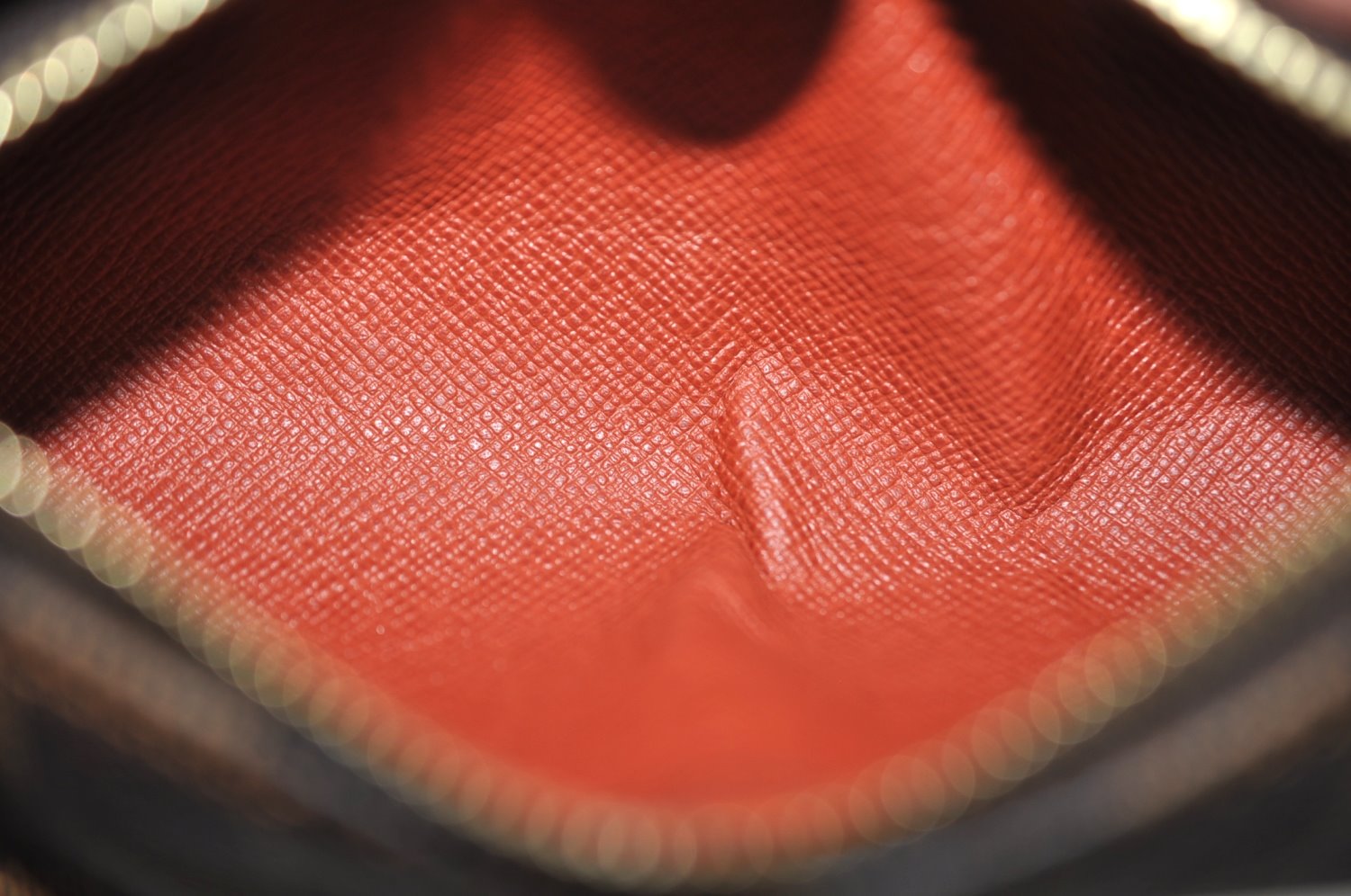 Authentic Louis Vuitton Damier Papillon Pouch Purse LV  3153I