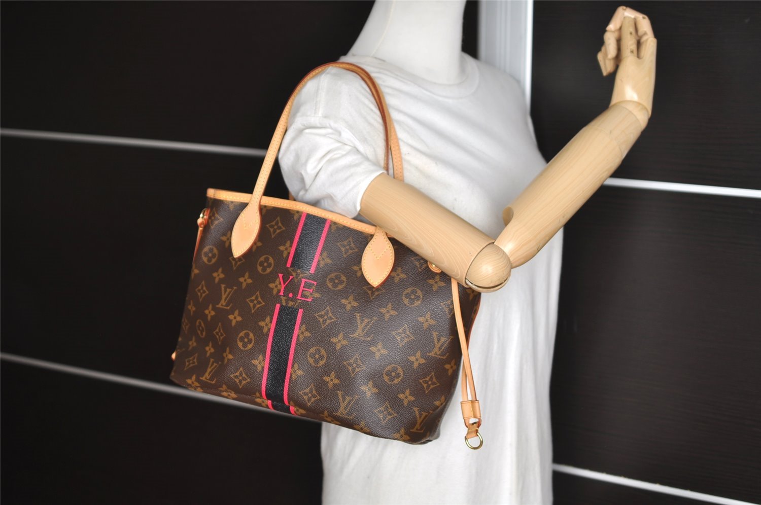 Authentic Louis Vuitton Mon Monogram Neverfull PM Shoulder Tote Bag Pink 3153J