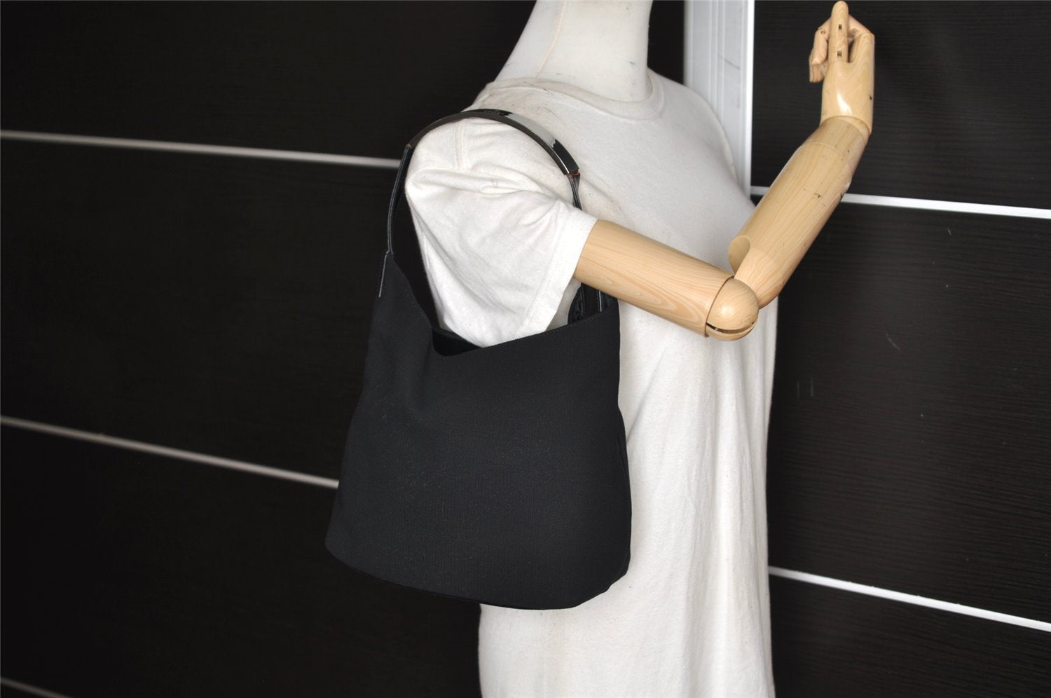Authentic GUCCI Vintage Shoulder Hand Bag Purse Nylon Leather Black 3154K