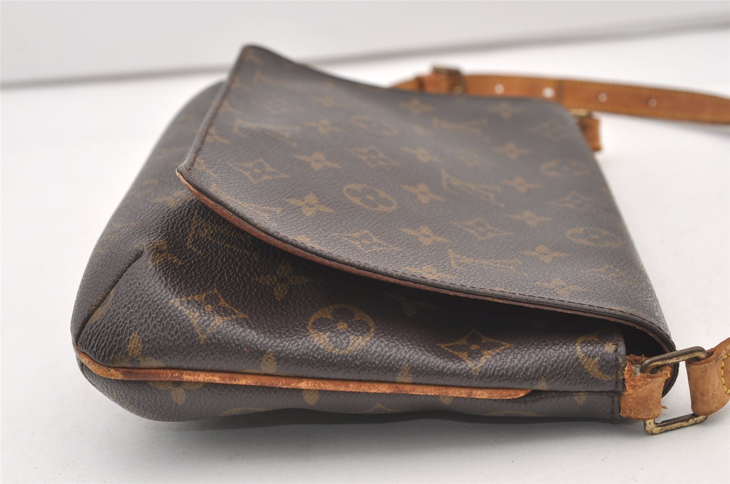 Authentic Louis Vuitton Monogram Musette Tango Shoulder Bag M51257 LV Junk 3155J