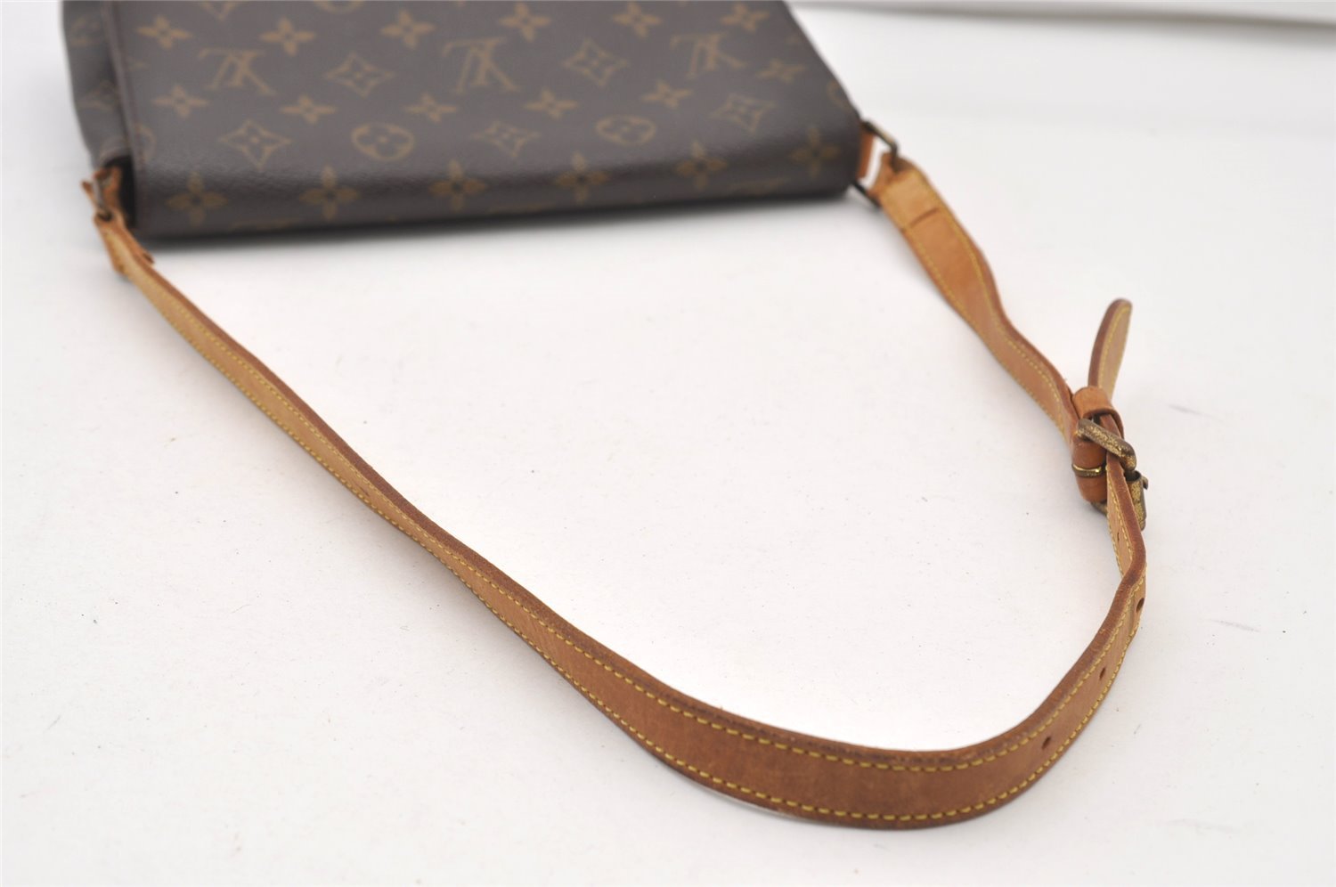 Authentic Louis Vuitton Monogram Musette Tango Shoulder Bag M51257 LV Junk 3155J