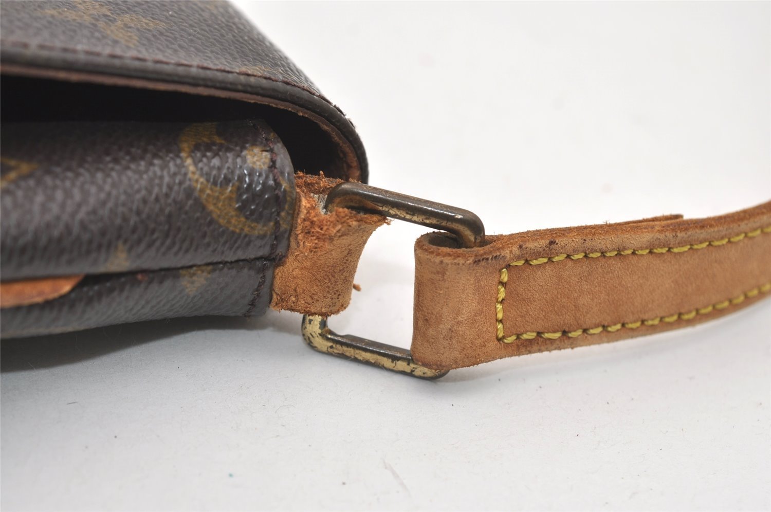 Authentic Louis Vuitton Monogram Musette Tango Shoulder Bag M51257 LV Junk 3155J