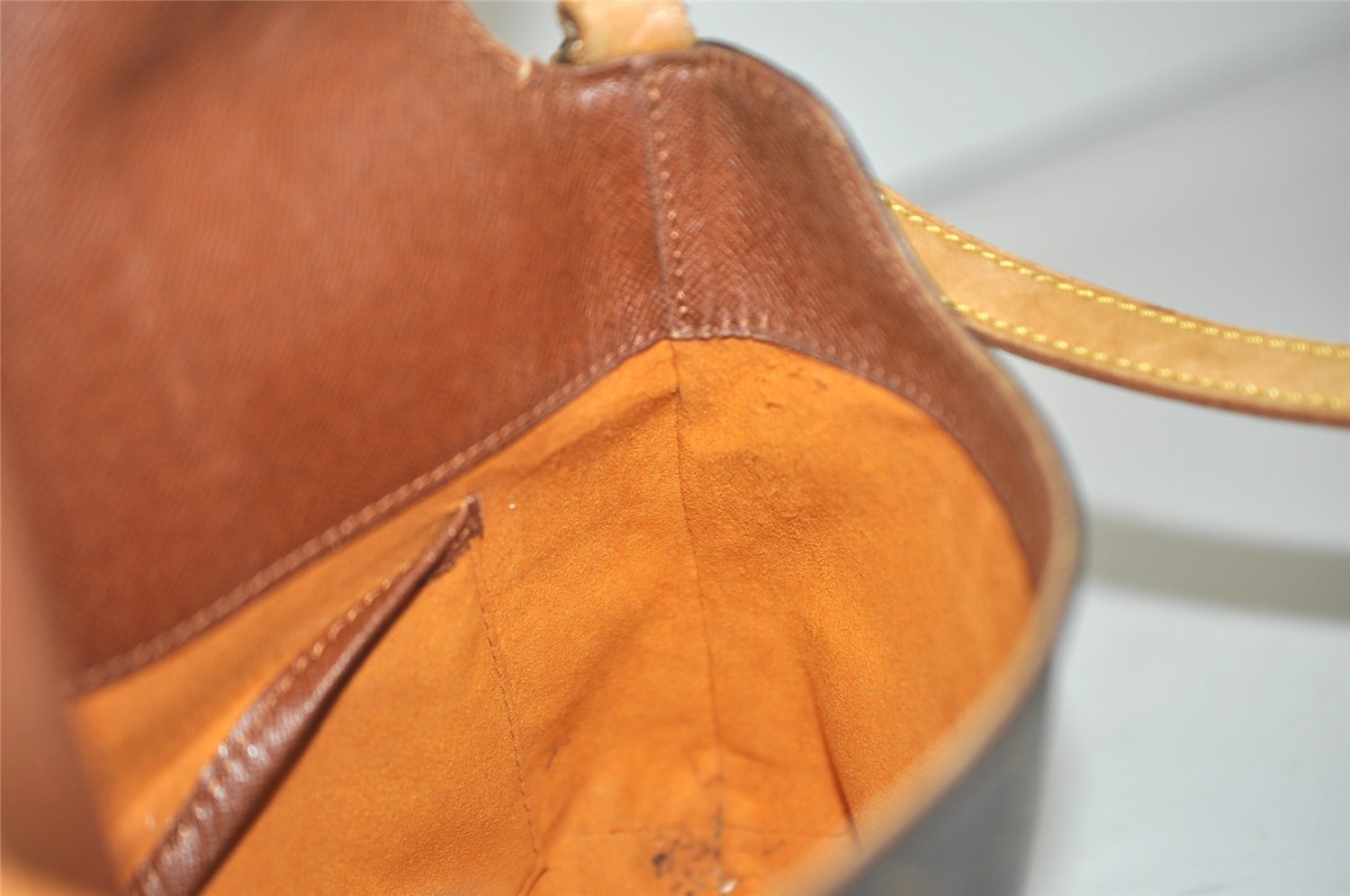 Authentic Louis Vuitton Monogram Musette Tango Shoulder Bag M51257 LV Junk 3155J