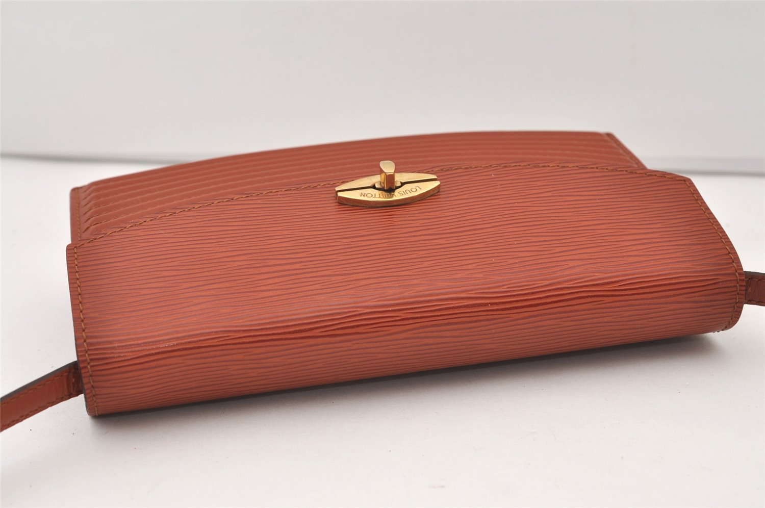 Authentic Louis Vuitton Epi Prebourg Shoulder Cross Bag Brown M52563 LV 3156J